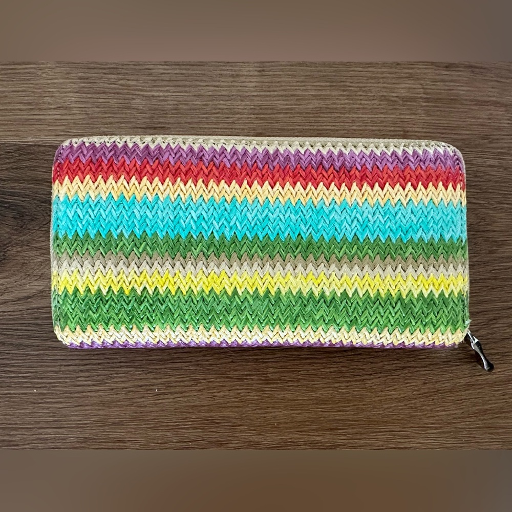 NWT Multicolor Woven Straw Raffia Boho Beachy Summer Zipper Wallet Clutch